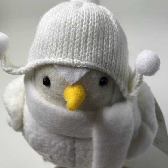 NWT Wondershop Featherly Friends Fabric Bird 2023 Brook with white coat and hat - Picture 5 of 8